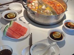 -潮牛壹号鲜牛肉火锅(世界城广场店)