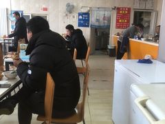 -洪峰浩老北京烧饼夹肉(角门路店)