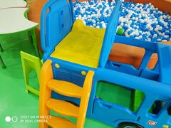 -贝贝鲸亲子游泳俱乐部(富城商楼店)