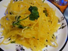 -山河屯铁锅炖(哈西站店)