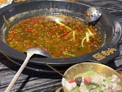 -老船舫·现做活鲜鱼馆(东郊记忆店)