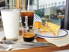 -LAVAZZA拉瓦萨咖啡(上海金融街店)