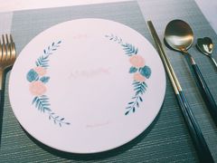 -蜜桃花开·中西融合菜E&W(南长街店)