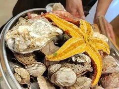 -锅老头海鲜铁锅炖