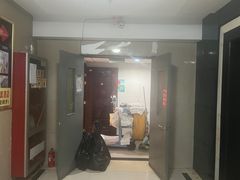 -Fashion果派影音酒店(小寨地铁站店)