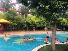 -欢乐水魔方水世界