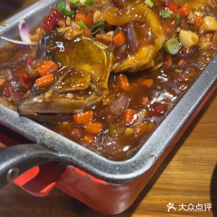 在这吃到了最正宗的徽菜。李鸿章大杂烩食材多样，汤汁浓郁