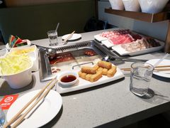 -海底捞火锅鲜切牛肉主题店(长寿路店)