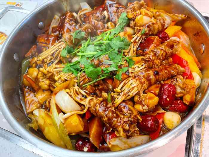 黄记煌三汁焖锅(天一店)