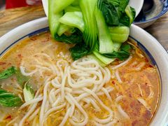 -金家小金碗云南过桥米线