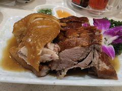 -香港新发烧腊茶餐厅(水围店)