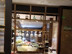 -半岛翡丽海鲜自助餐厅(观风亭店)