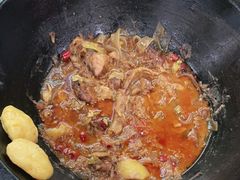 -山妹子铁锅炖