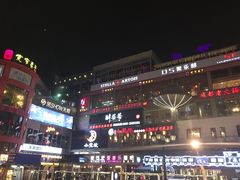 -Gala Park嘎啦派KTV(领show天地店)