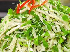 香椿苗拌豆油皮-茶叁酒肆·楚味江湖(菱角湖店)