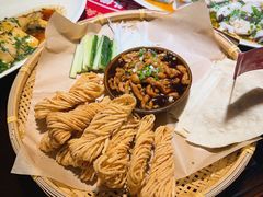 -魏铭鱼头捞饭(晋阳路店)