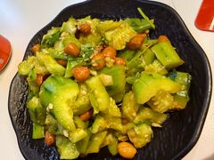 拍黄瓜-亿牌牌东北烧烤(博物馆旗舰店)
