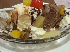 -玫瑰园西餐厅(新华大厦店)