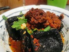 肉酱臭豆腐-黑白电视长沙小吃(悦汇城店)