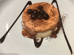 -必胜客(新中纬店)