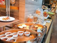 -两咖啡自助餐厅(静安香格里拉酒店)