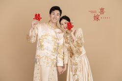 -蒙太奇婚纱摄影(万达店)