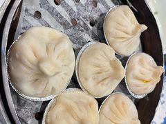 鲜肉小笼包-四宜糕团店(南大街店)