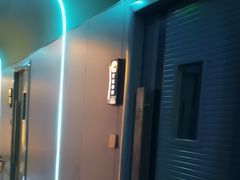 -青春足迹·概念店·小憩足疗SPA