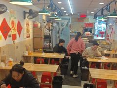 -柳州肥姨妈大骨螺蛳粉(东靖路店)