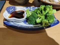 西兰花绿-裕鼎鲜·新中菜(金鼎广场店)