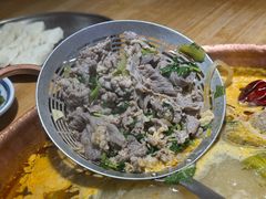 -洱火云南酸菜牛肉火锅(石景山当代商城店)