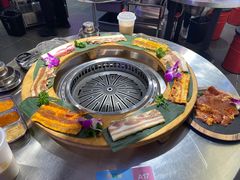 烤肉呼啦圈-玄希浪漫厨房·韩料烤肉(湖滨银泰in77店)