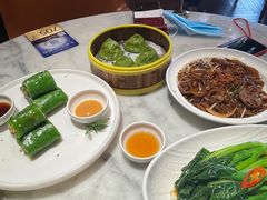 -蝴蝶里·粤菜·点心(龙湖天街&滨江店)