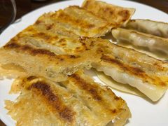 锅烙酸菜猪肉-七菜馆·东北菜·蒸饺(文体路店)