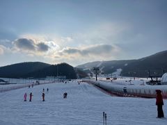 -中旅松花湖滑雪场