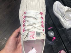 -NIKE品牌体验店(南京东路店)