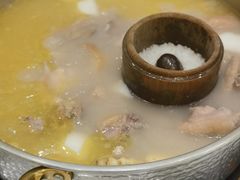 -朴小妹人参鸡汤火锅(长白山万达店)