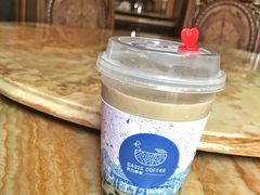 黑糖珍珠拿铁-Oasis coffee燕谷咖啡(公信店)