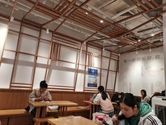 大堂-小满手工粉(上海文峰广场店)