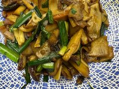 -云海肴·汽锅鸡·云南代表菜(天山百盛优客店)