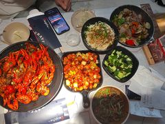 -巴厘龙虾·榜首油焖大虾(音乐学院·沿江酒馆店)