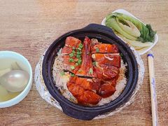烧鹅煲仔饭-煲煲香快餐(南京路店)