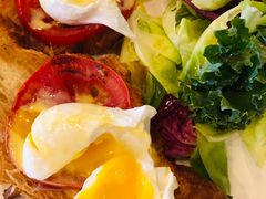 -Common Table · Brunch & Coffee