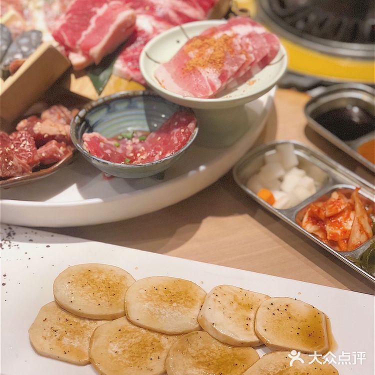 店里的小哥哥都特别热情
