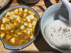 蟹粉豆腐拌饭-南小蟹手工點心(三里屯店)