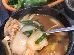 -釜山火炉·海鲜烤肉(紫藤路店)