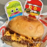 上海新店！好韩的🍔店…预计要🔥