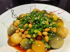 烧椒鹌鹑皮蛋-朕之味(龙湖·西城天街店)