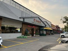 -红日饭店(裕隆三路店)