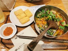8小时慢炖半筋半肉手工粉-小满手工粉(上海月星环球港店)